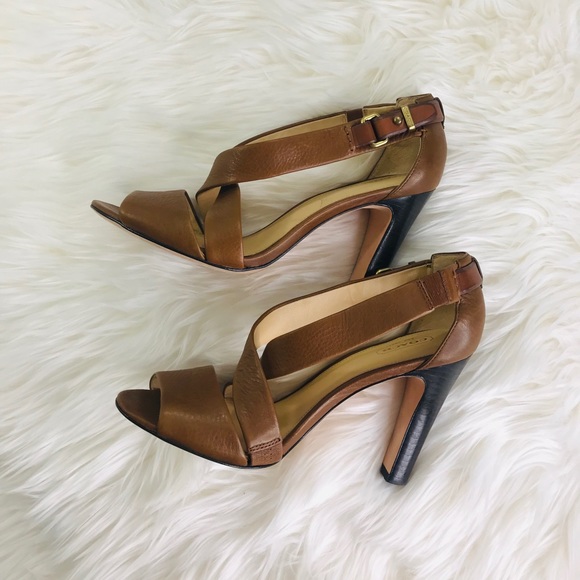 COACH WOMEN’S SANDALS - Picture 1 of 7